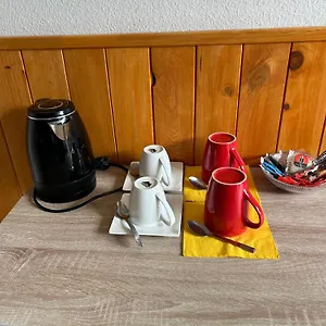 Gasthof Manoir De La Gravette, Maison & Table D'hotes, Montauban